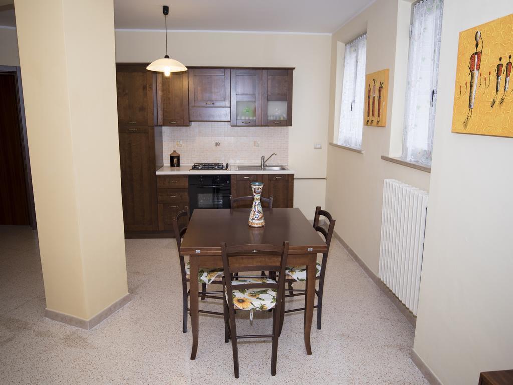 Ferienwohnung La Casa Di Tina Colonnella Zimmer foto